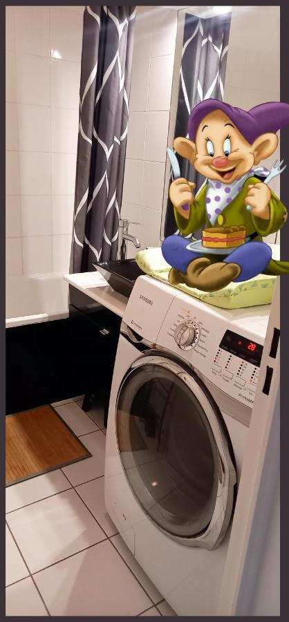 Appartement Avec Salle De Jeux Privee,10Min De Disney Transport En Commun 6 Couchages Chanteloup-en-Brie Kültér fotó
